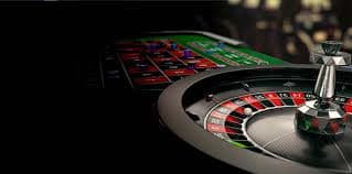 Kontrol taruhan dan fitur putar otomatis Egypt's Book of Mystery